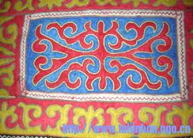 ornaments_101.jpg